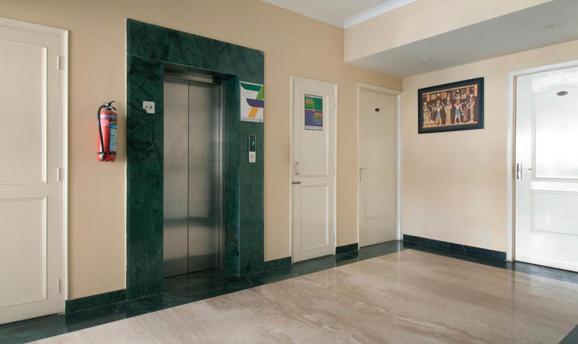 Treebo The Anchorage Malviya Nagar Hotell Jaipur Exteriör bild